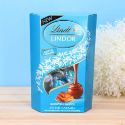 Lindt Lindor Salted Caramel sós karamell ízű bonbon 200g