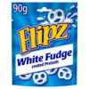 Flipz White Fudge Pretzels fehér csokiba mártott perecek 90g Szavatossági idő: 2024-02-17