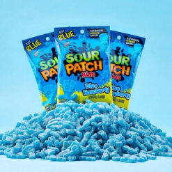 Sour Patch Kids Blue Raspberry kék málnás savanyú gumicukor 141g